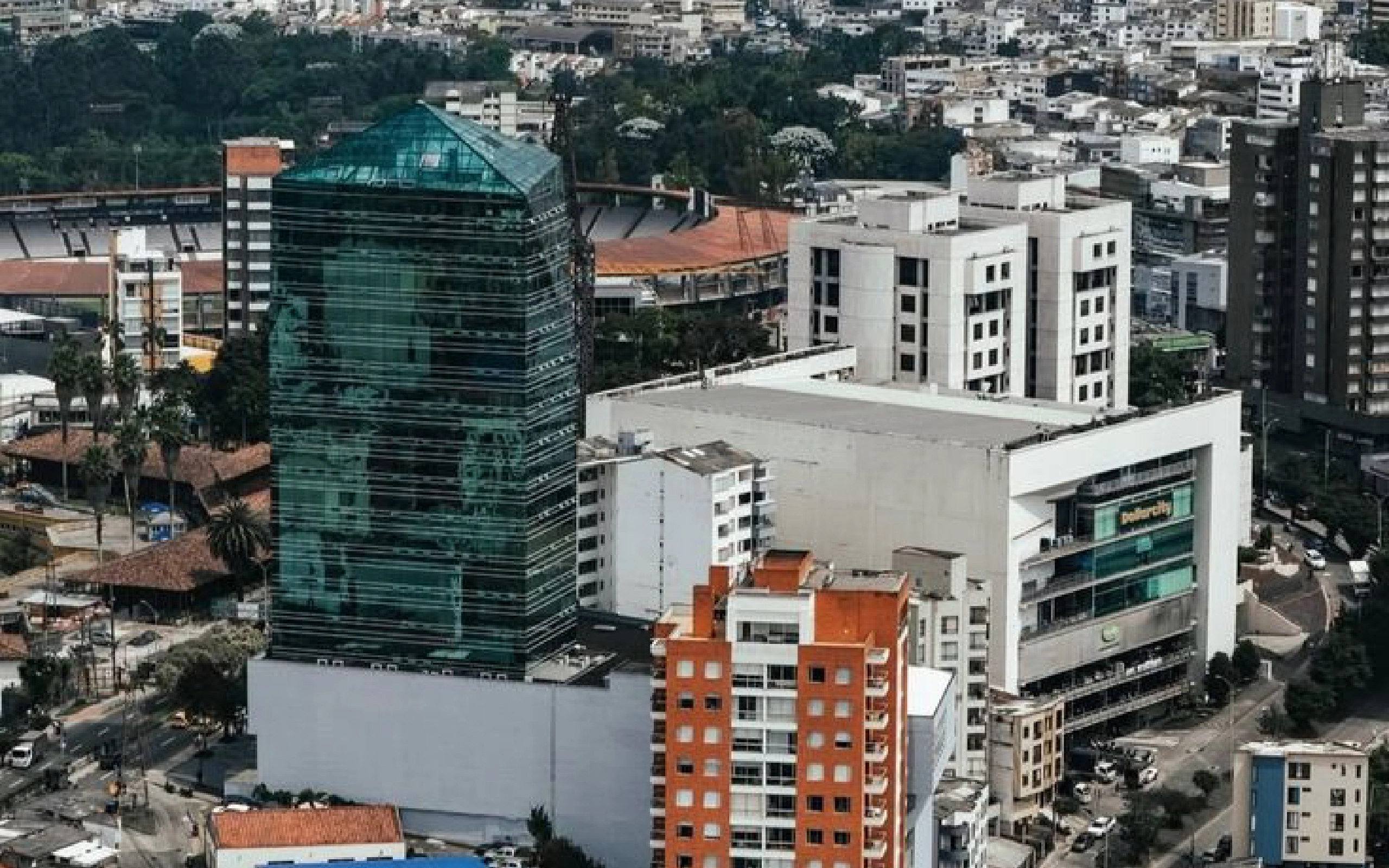 Maquillaje a Domicilio en Manizales: Comodidad y Profesionalismo en Tu Hogar